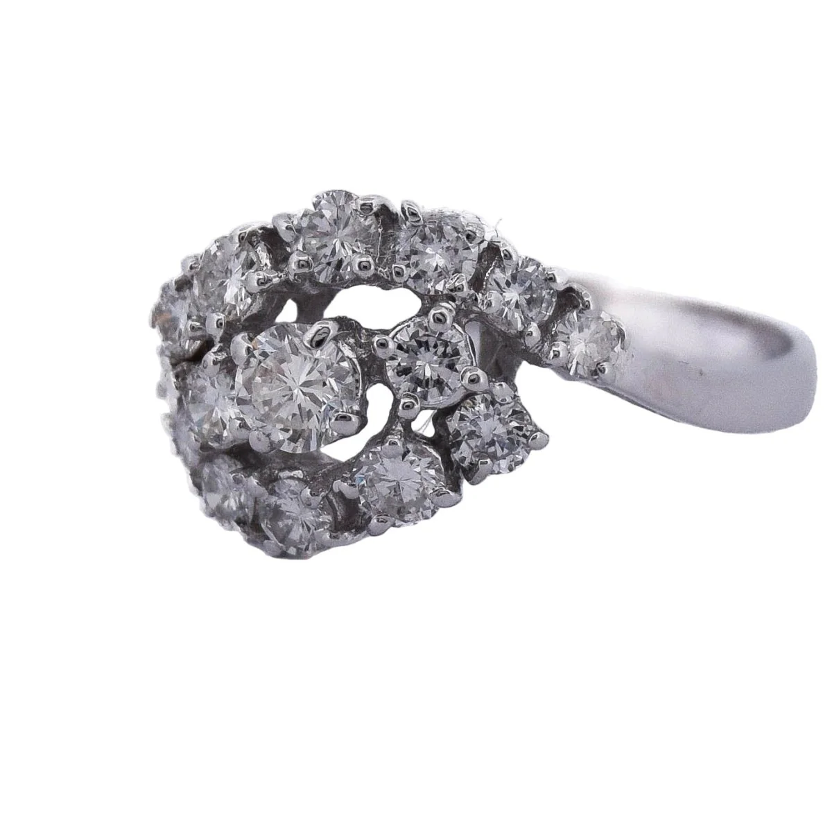 Bague Pavée en or blanc et diamants - Image 3