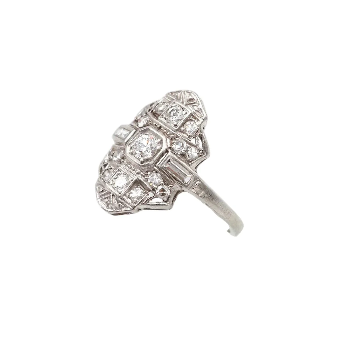 Bague Pavée en or blanc, platine et diamants - Image 3