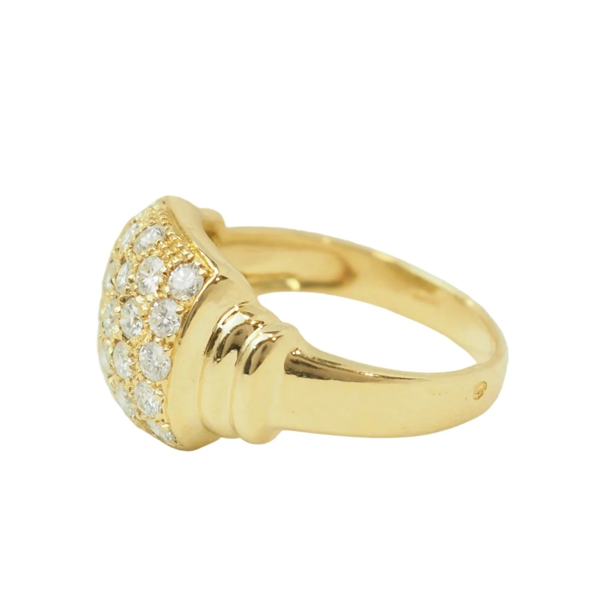 Bague Pavée en or jaune et diamants - Image 4