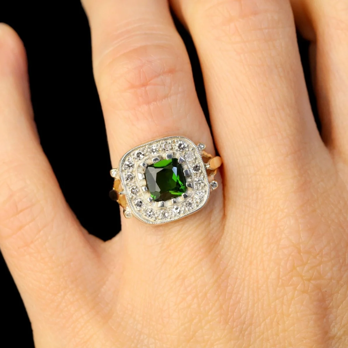 Bague ancienne en or jaune et argent avec péridot et diamants - Image 6
