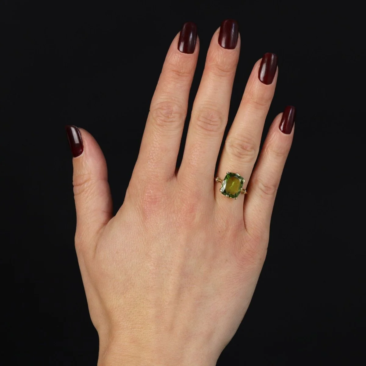 Bague Cocktail en or jaune et péridot - Image 2