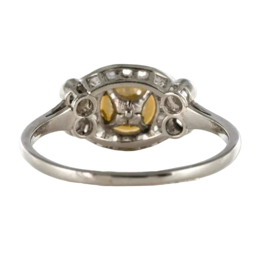 Bague Entourage en platine, perle et diamants - Image 4