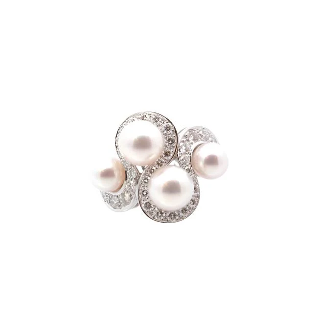 Bague Trilogie en or blanc, perles et diamants