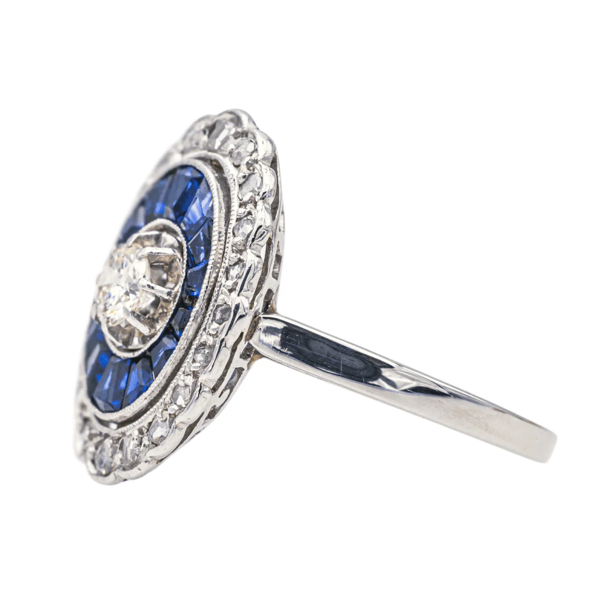 Bague Marquise en platine, saphir et diamants - Image 4