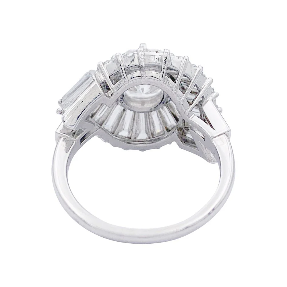 Bague Cocktail en platine et diamants - Image 4
