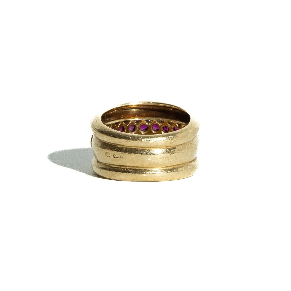 Bague POIRAY en or jaune, rubis et diamants - Image 6