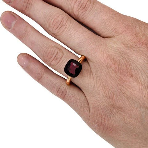 Bague Pomellato, "Nudo Classic", deux ors et grenat. - Image 4