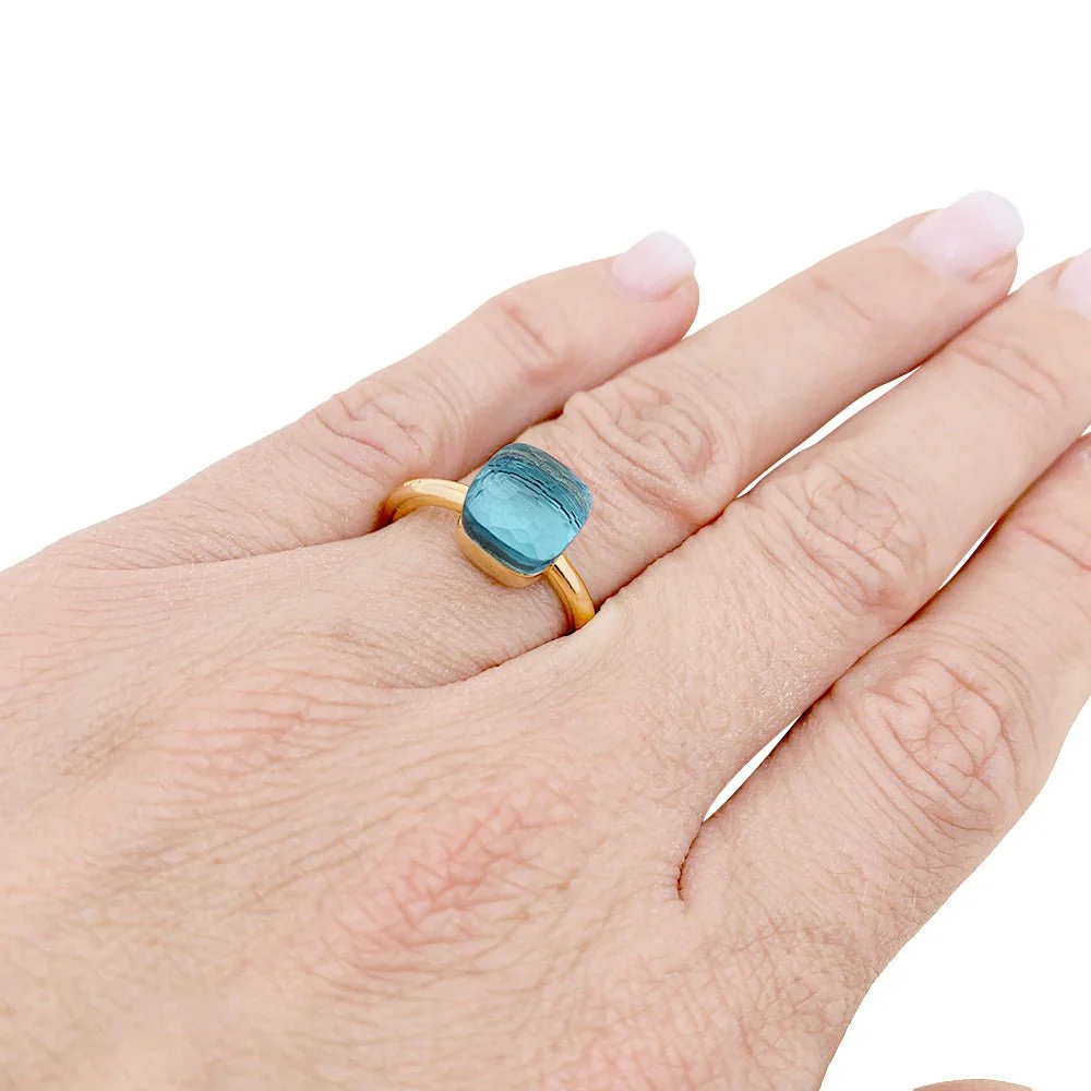 Bague POMELLATO, "Nudo Petit", en or rose, or blanc et topaze bleue - Image 4