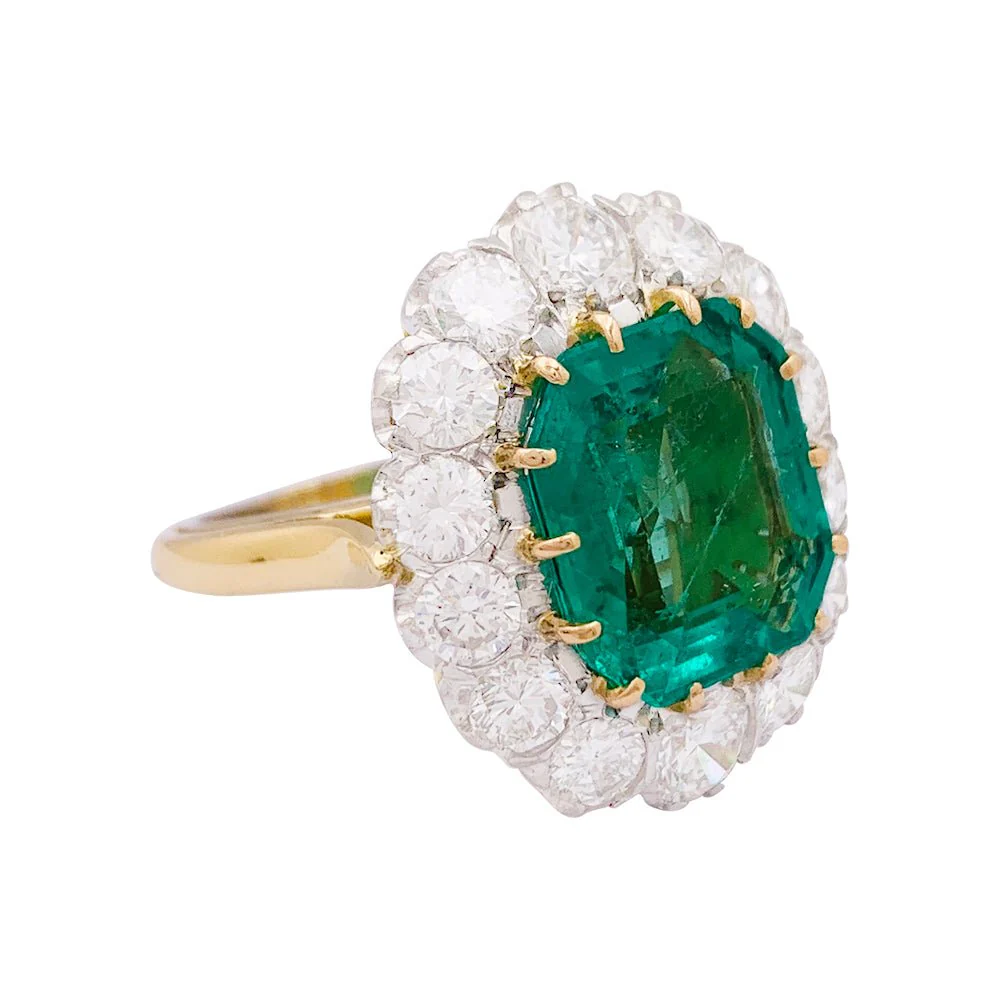 Bague Pompadour émeraude, diamants, platine et or jaune. - Image 4