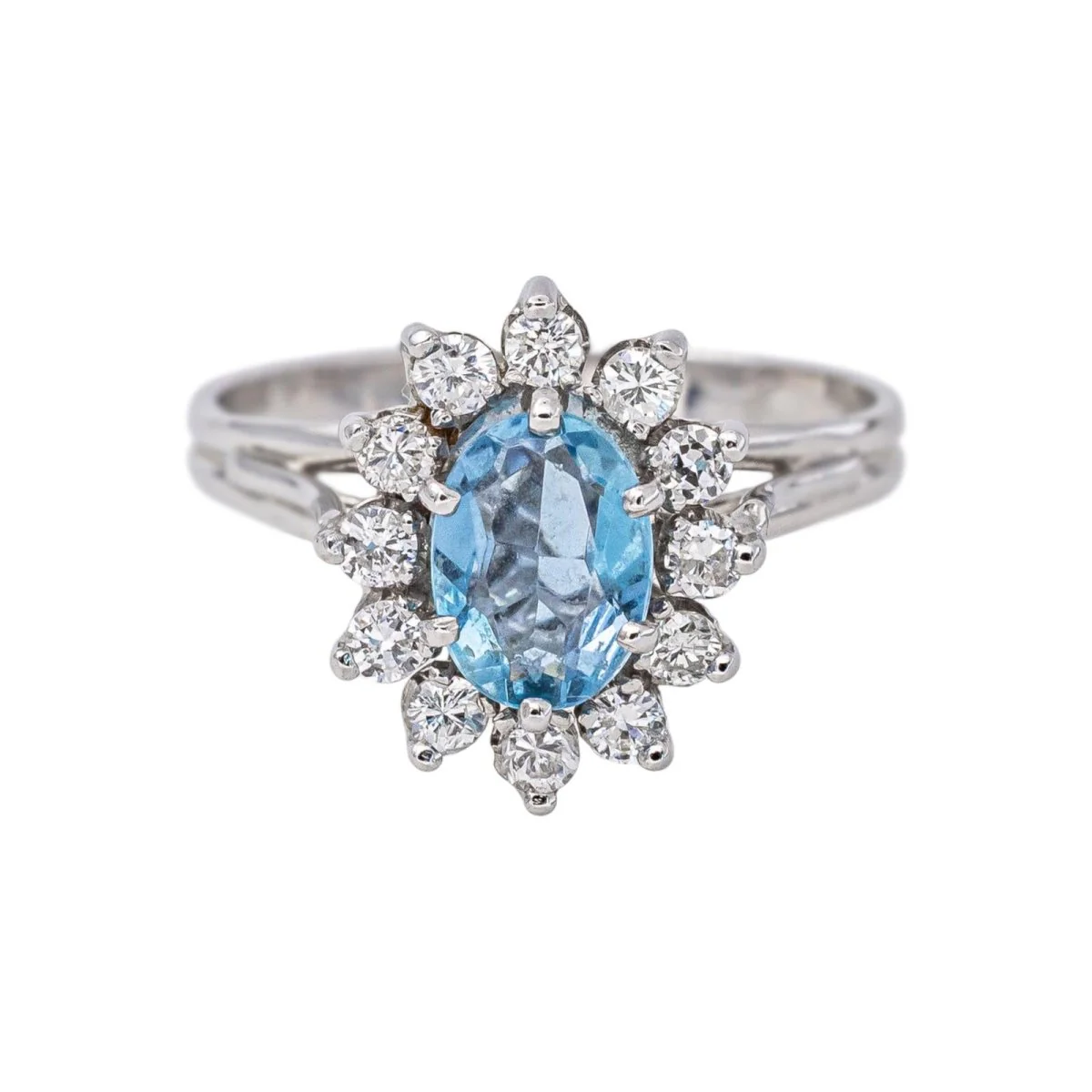 Bague Pompadour en or blanc, aigue-marine et diamants
