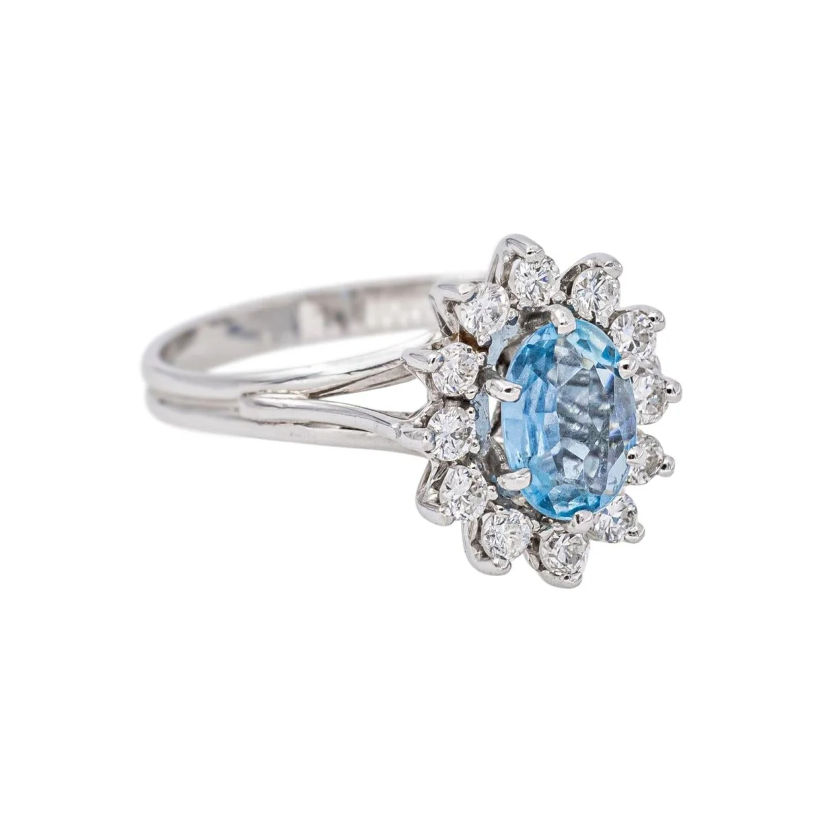 Bague Pompadour en or blanc, aigue-marine et diamants - Image 6