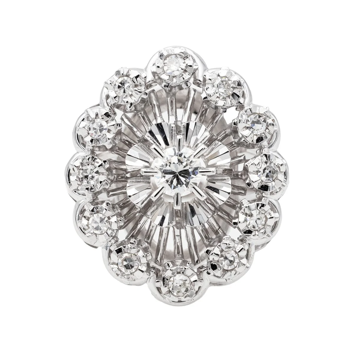 Bague Pompadour en or blanc et diamants