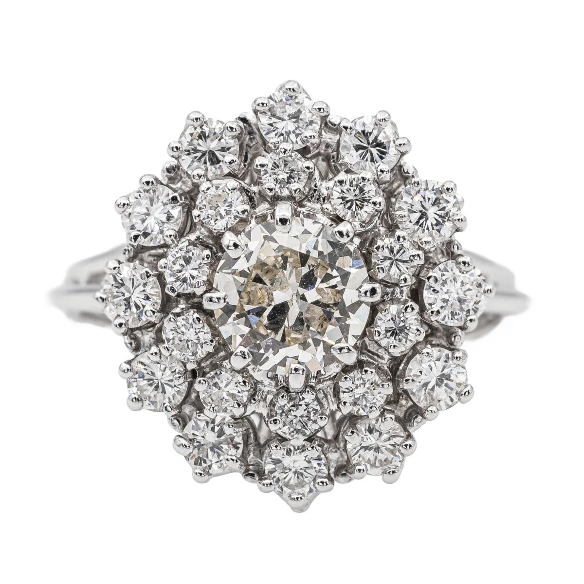 Bague Pompadour en Or blanc et Diamant