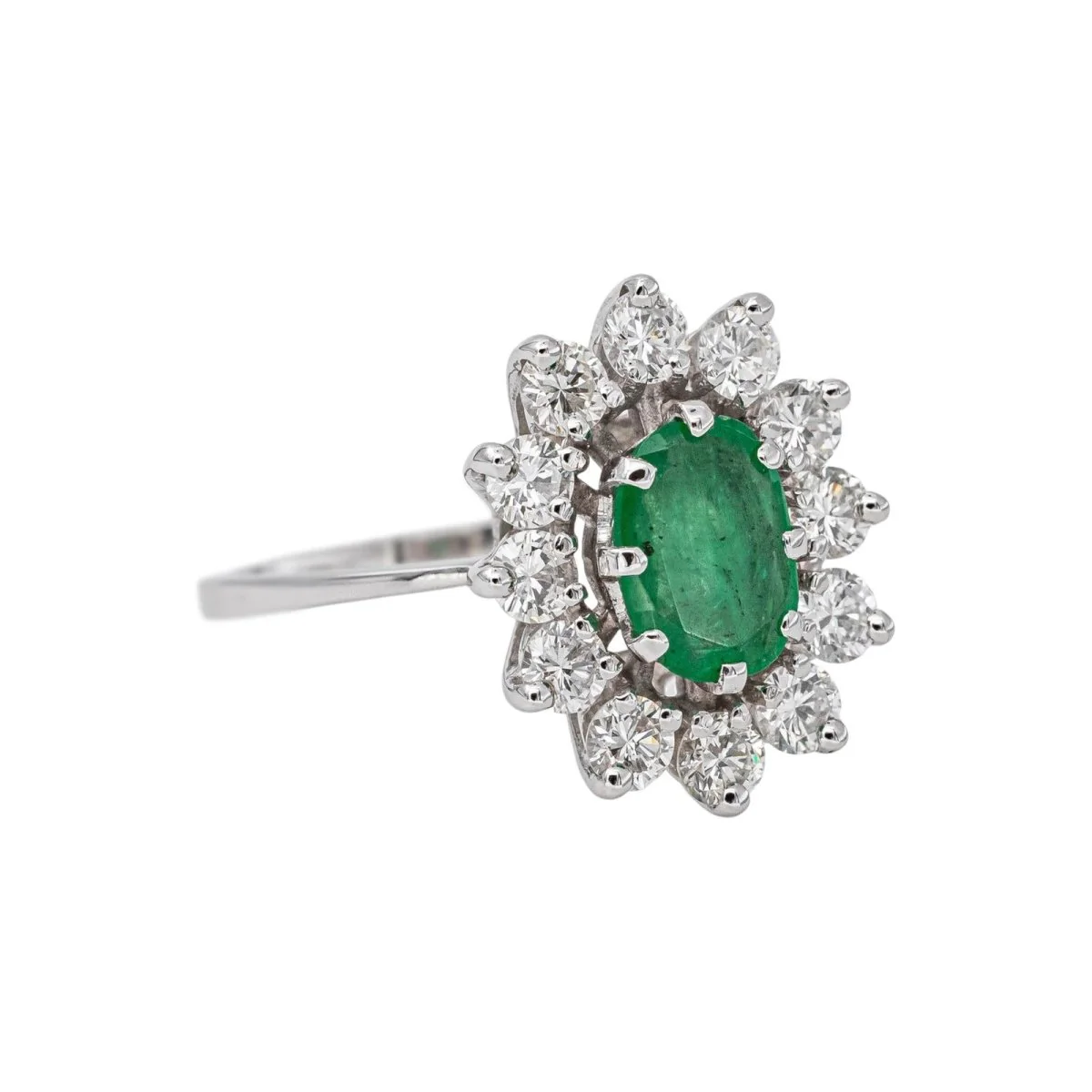 Bague Pompadour en or blanc, émeraude et diamants - Image 6