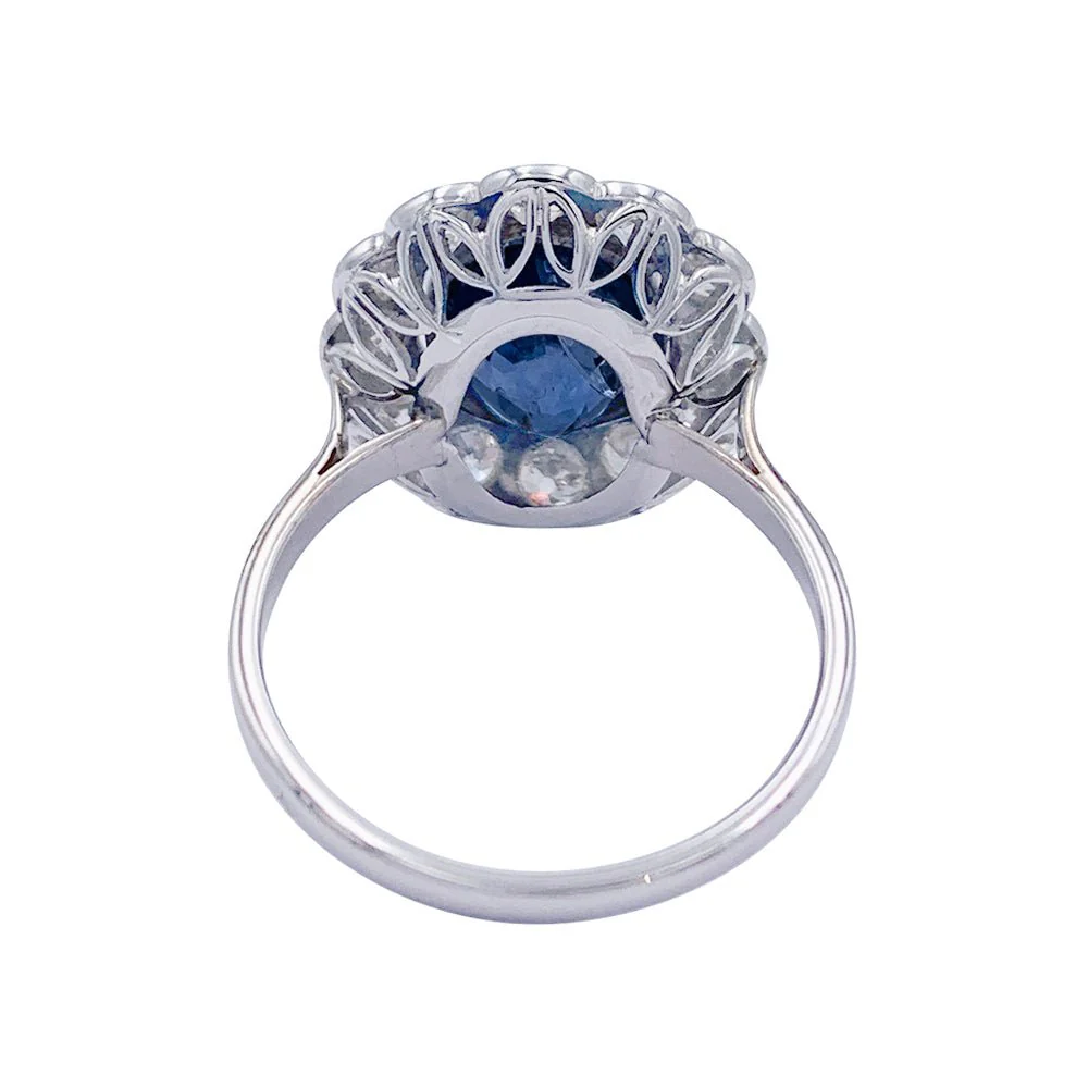 Bague Pompadour, or blanc, platine, saphir et diamants - Image 3
