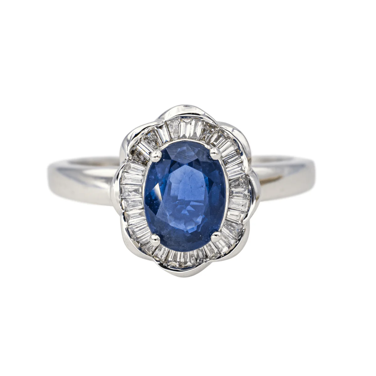 Bague Pompadour en or blanc, saphir et diamants