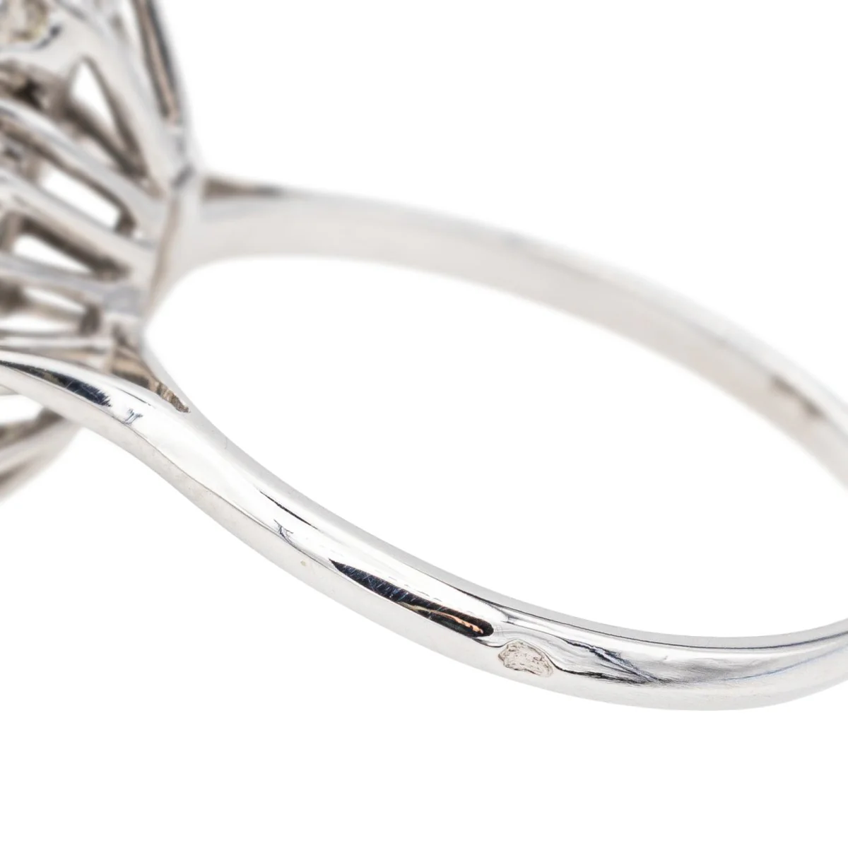 Bague Pompadour Or blanc Saphir - Image 7