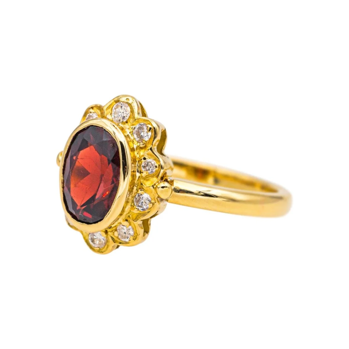 Bague Pompadour en or jaune, grenat et diamants - Image 3
