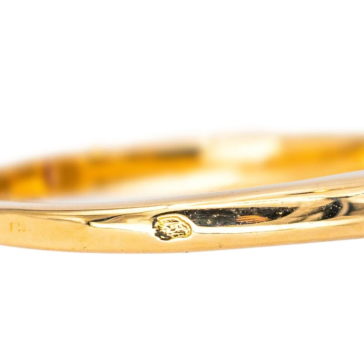 Bague Pompadour en or jaune, rubis et diamants - Image 7