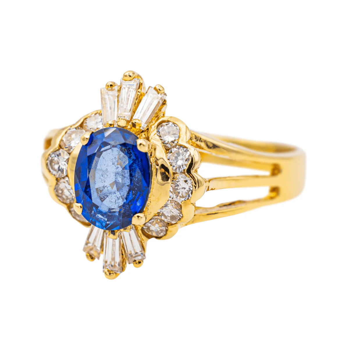 Bague Pompadour en or jaune, saphir et diamants - Image 3