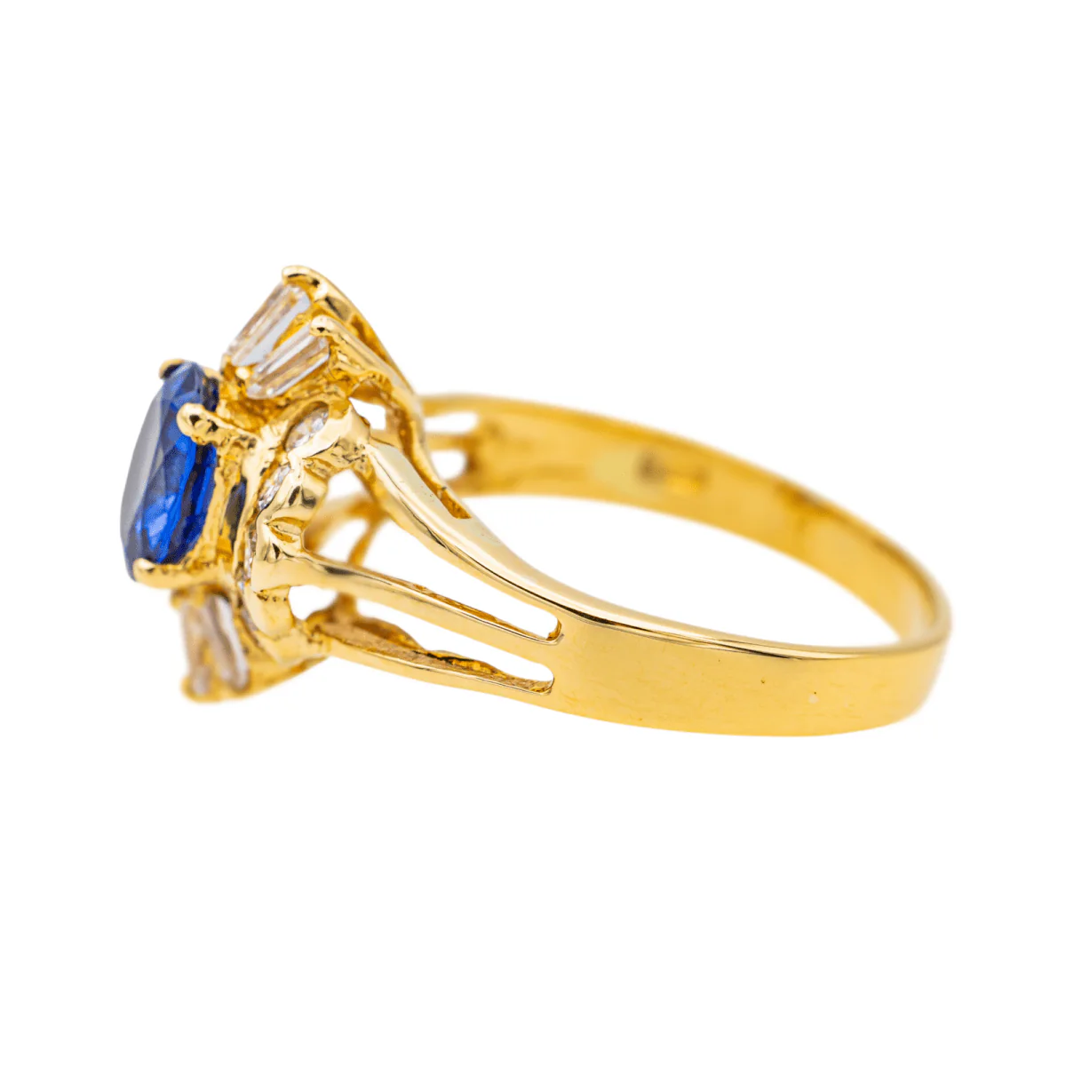 Bague Pompadour en or jaune, saphir et diamants - Image 4