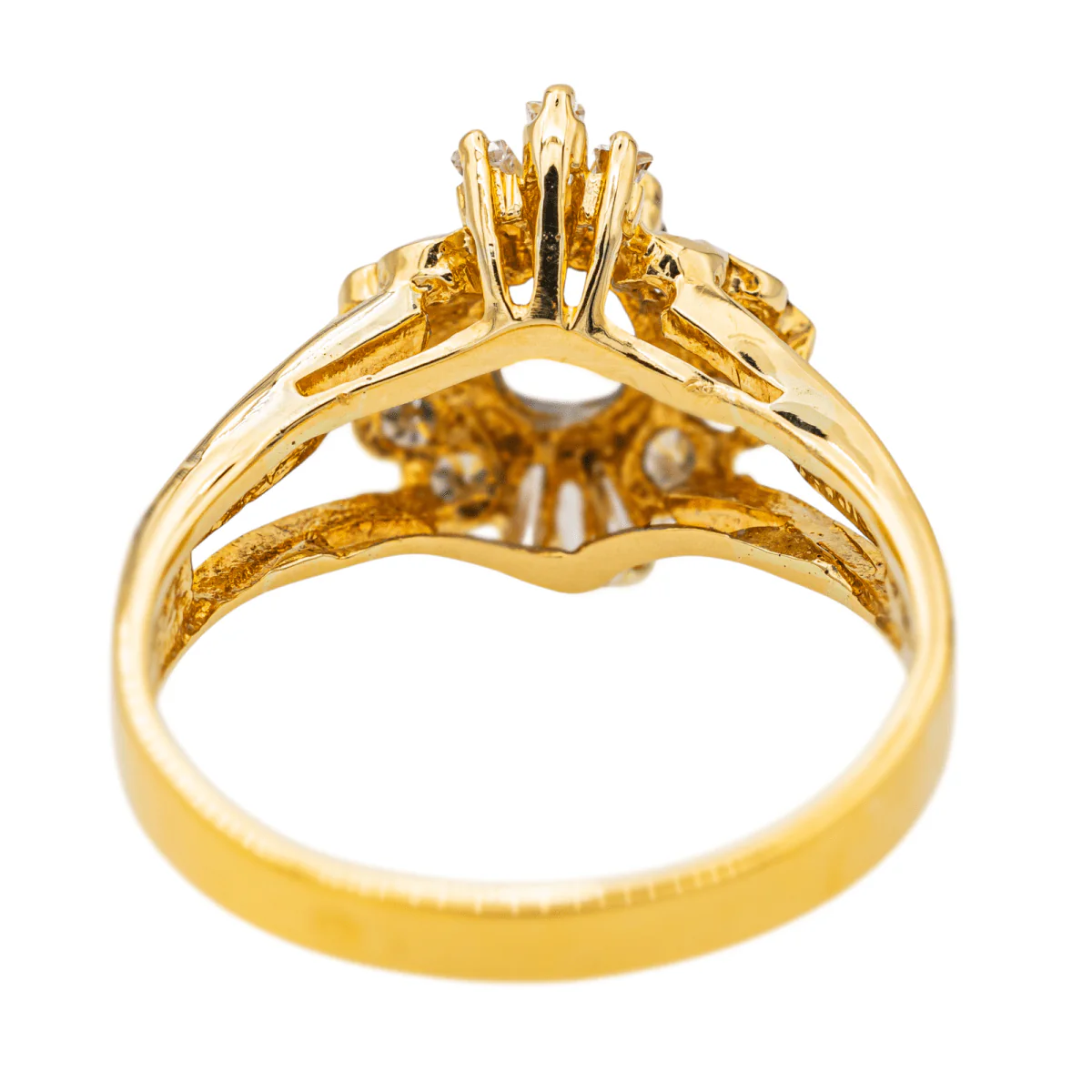 Bague Pompadour en or jaune, saphir et diamants - Image 5