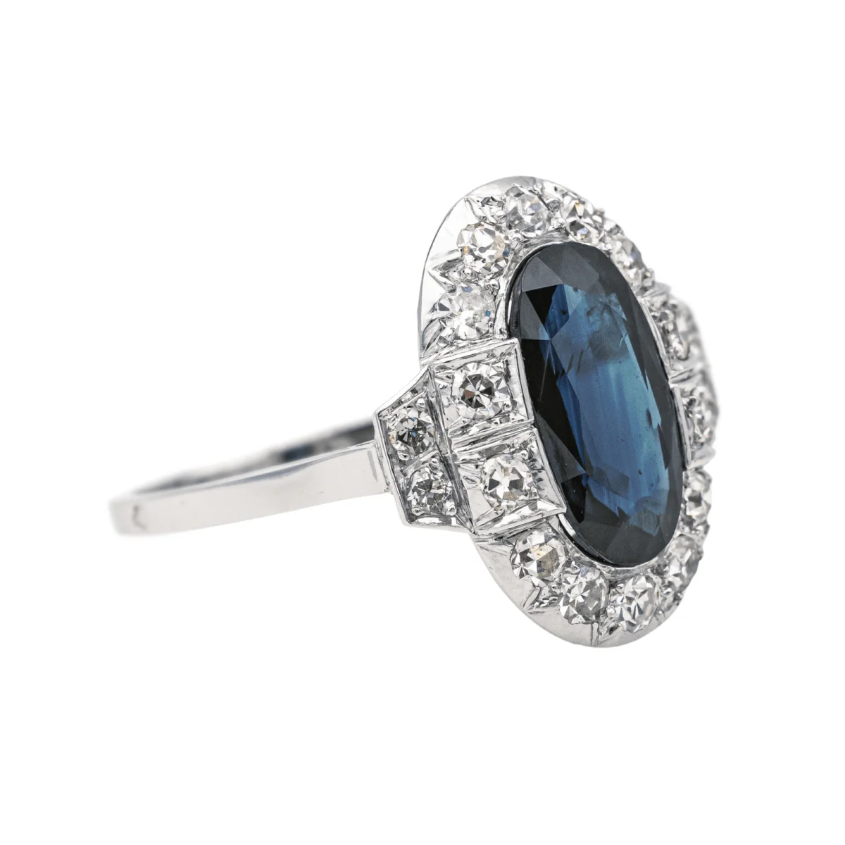 Bague Pompadour en platine, saphir et diamants - Image 6