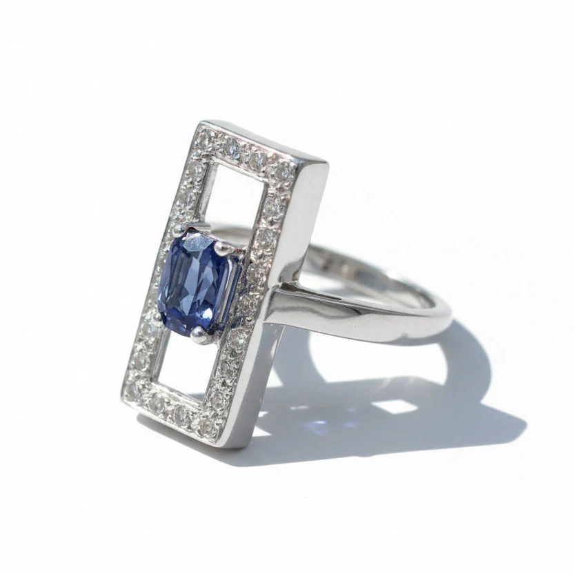 Bague rectangulaire en or blanc, saphir 1,07 carats et Diamants - Image 3