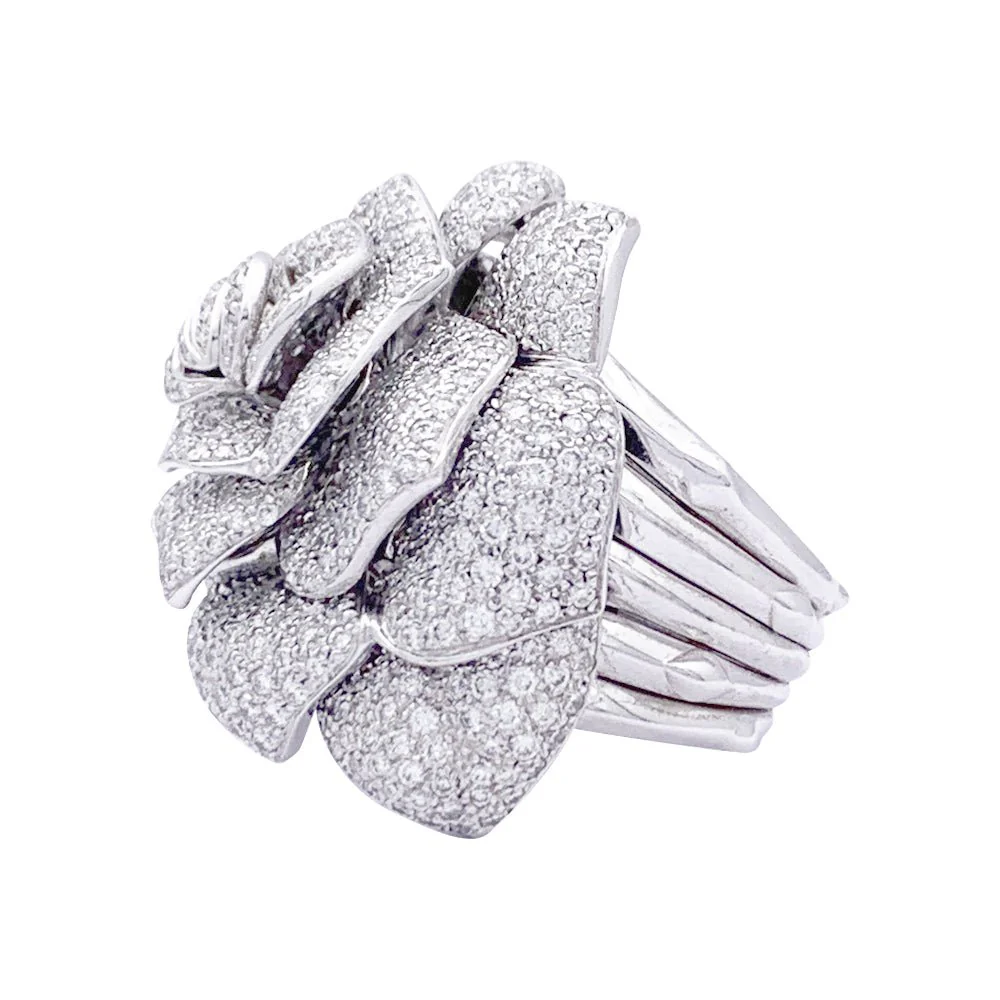 Bague Rose en or blanc et diamants. - Image 4