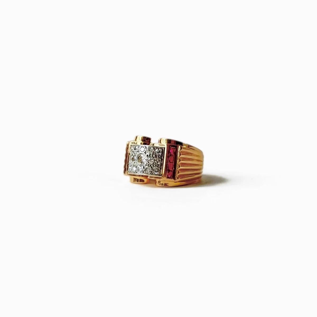Bague rouleau en or jaune et platine avec diamants et rubis synthétiques - Image 3