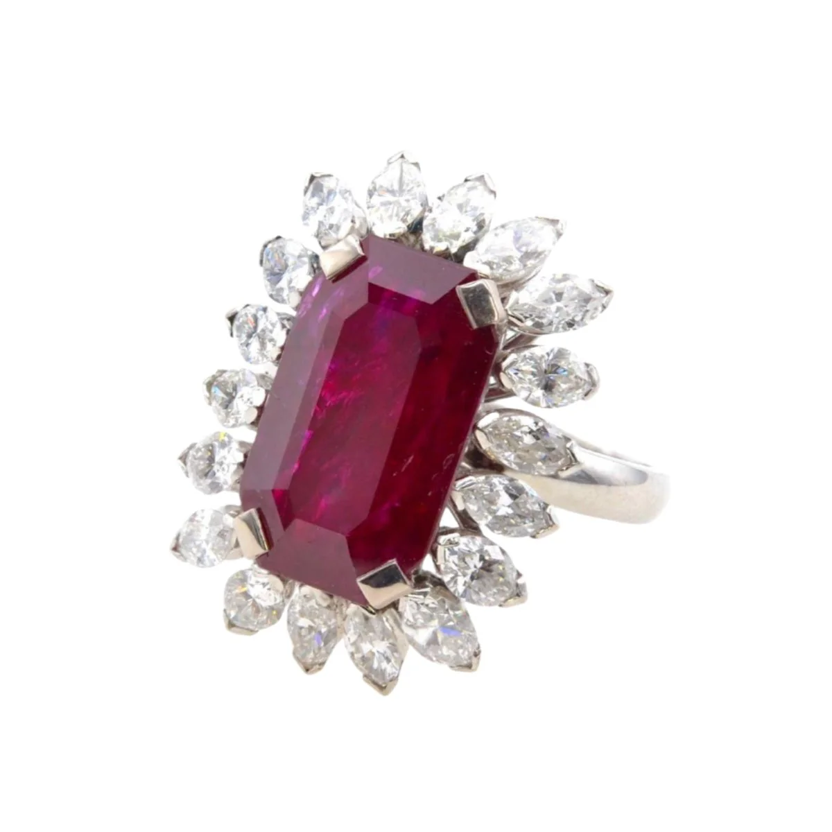 Bague Marguerite en or blanc, rubis Birman et diamants - Image 2