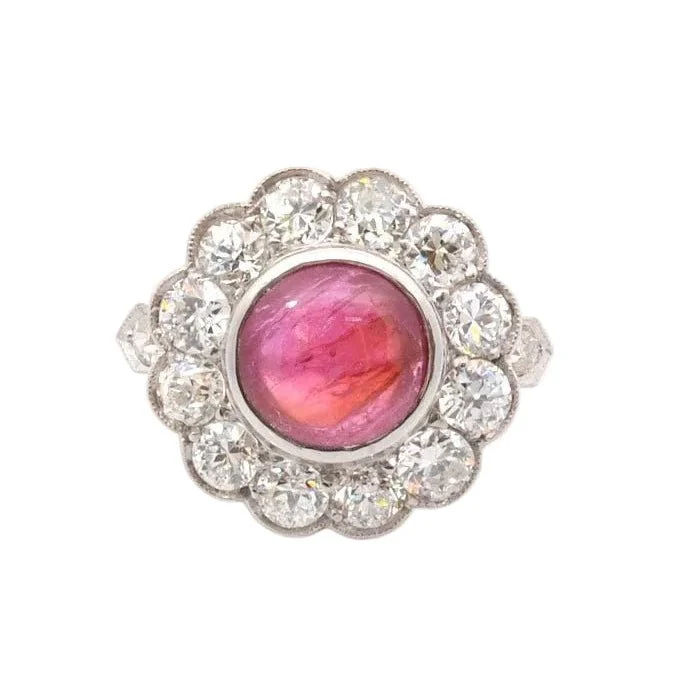 Bague Marguerite en or jaune, platine, rubis et diamants