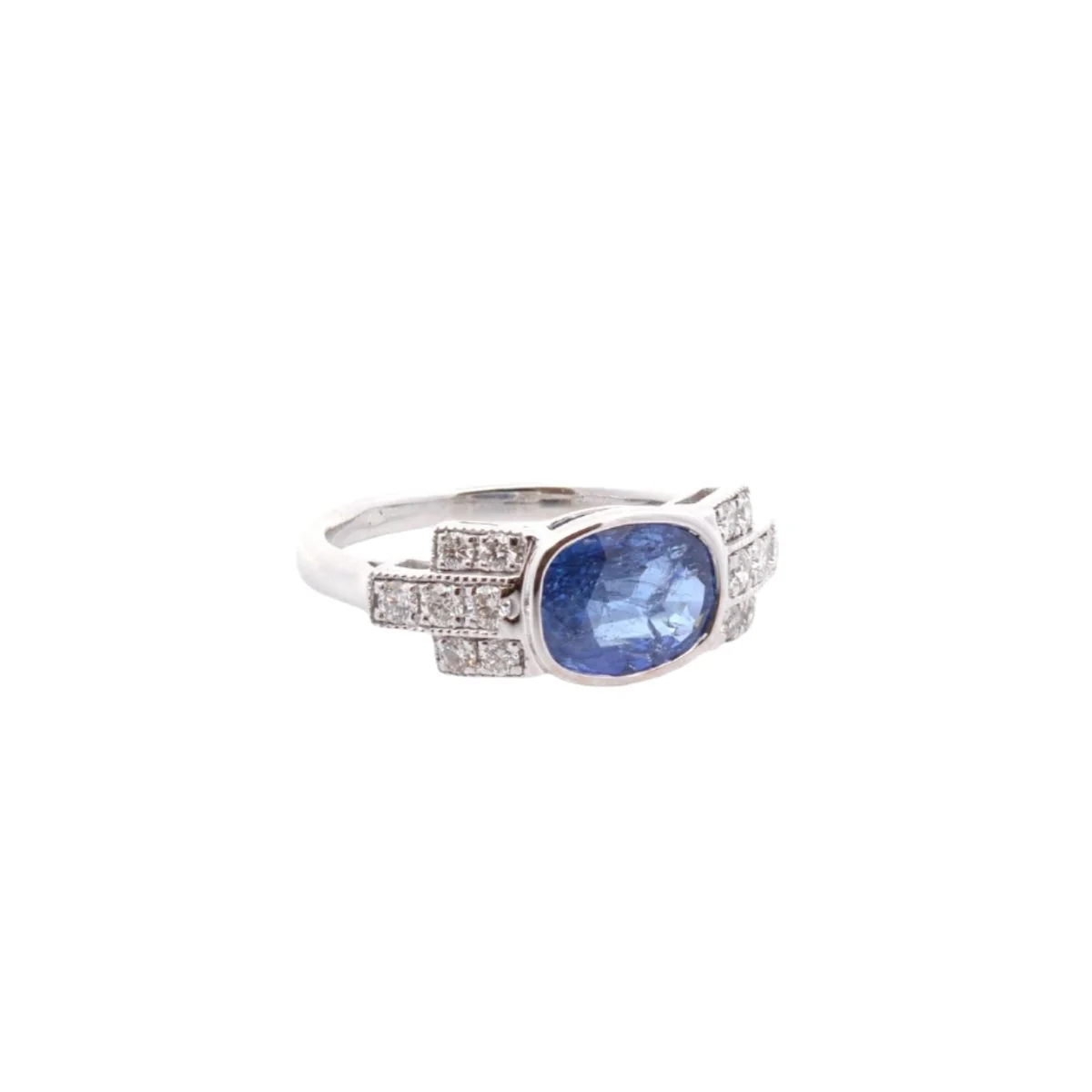 Bague en or blanc, saphir et diamants - Image 3
