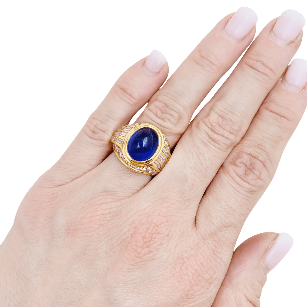 Bague Dôme en or jaune, saphir et diamants - Image 2