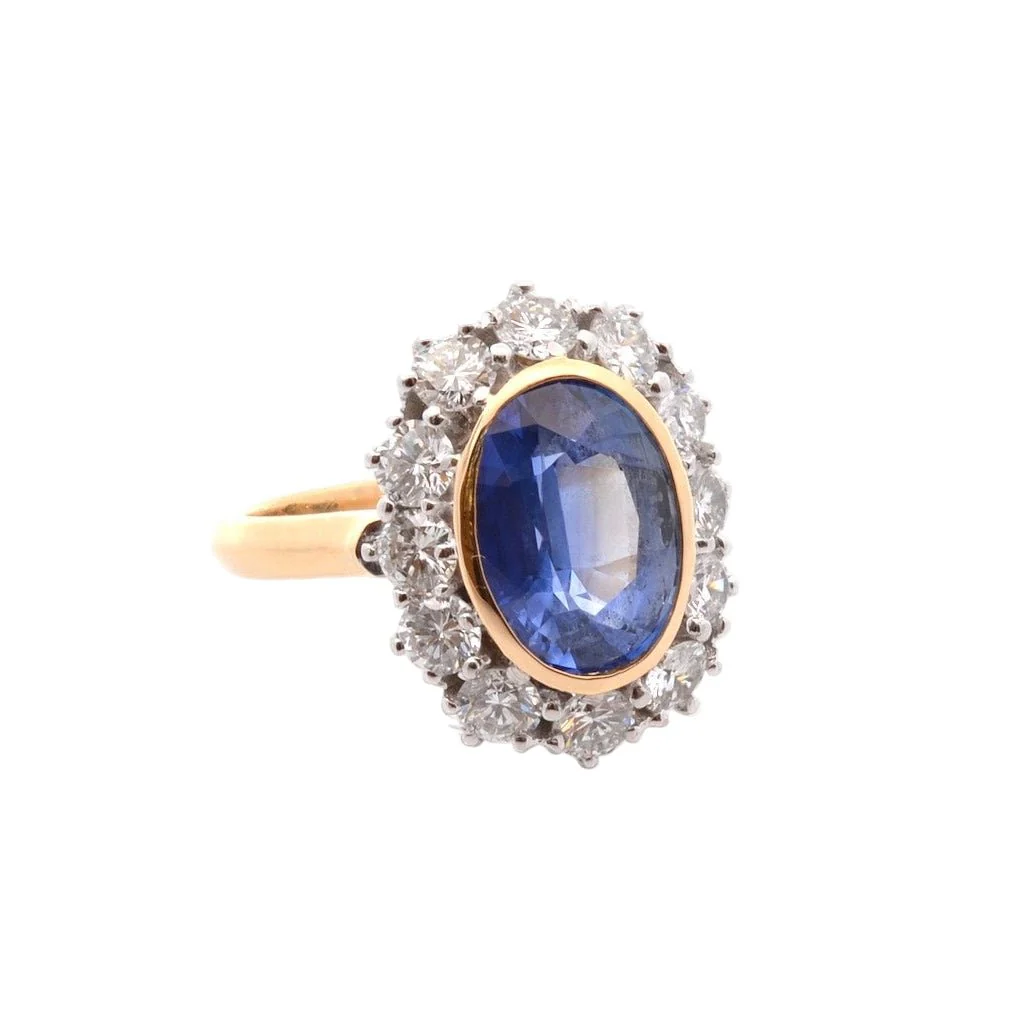 Bague Marguerite en or jaune, platine, saphir, et diamants - Image 4