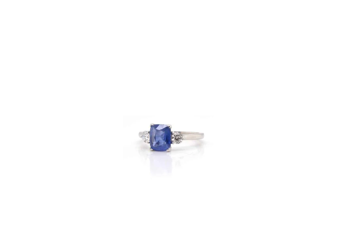 Bague saphir de Ceylan et diamants en platine - Image 2