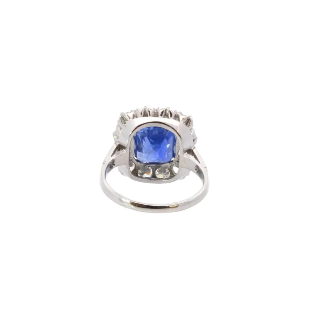 Bague en platine, saphir et diamants - Image 3