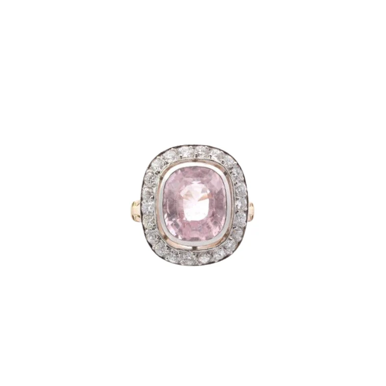 Bague saphir rose et diamants en or rose et platine