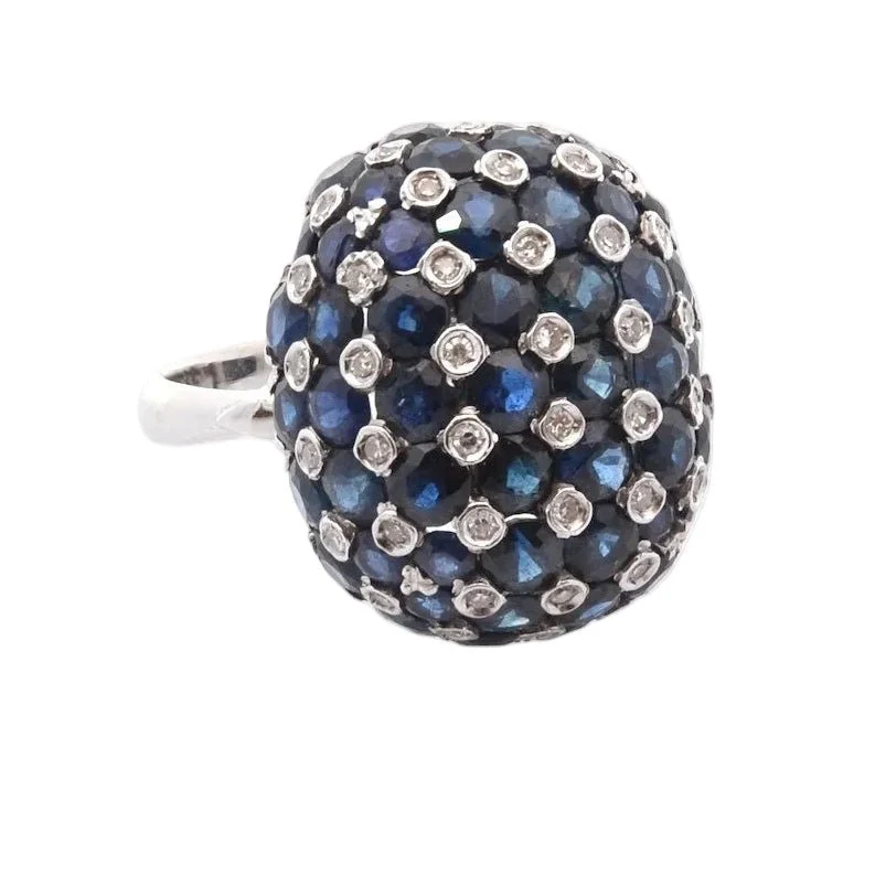 Bague Dôme en or blanc, saphirs et diamants - Image 4
