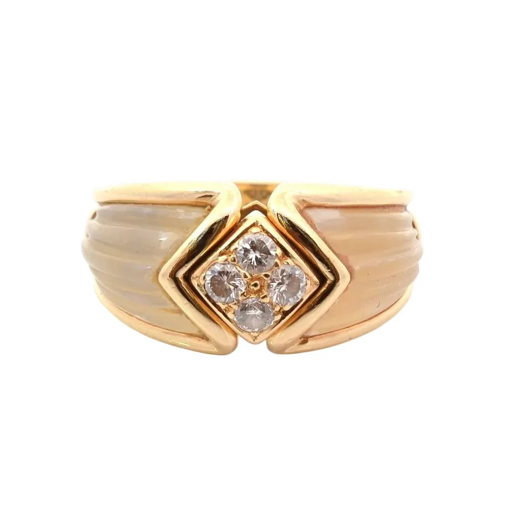 Bague Jonc BOUCHERON en or jaune, cristal de roche et diamants