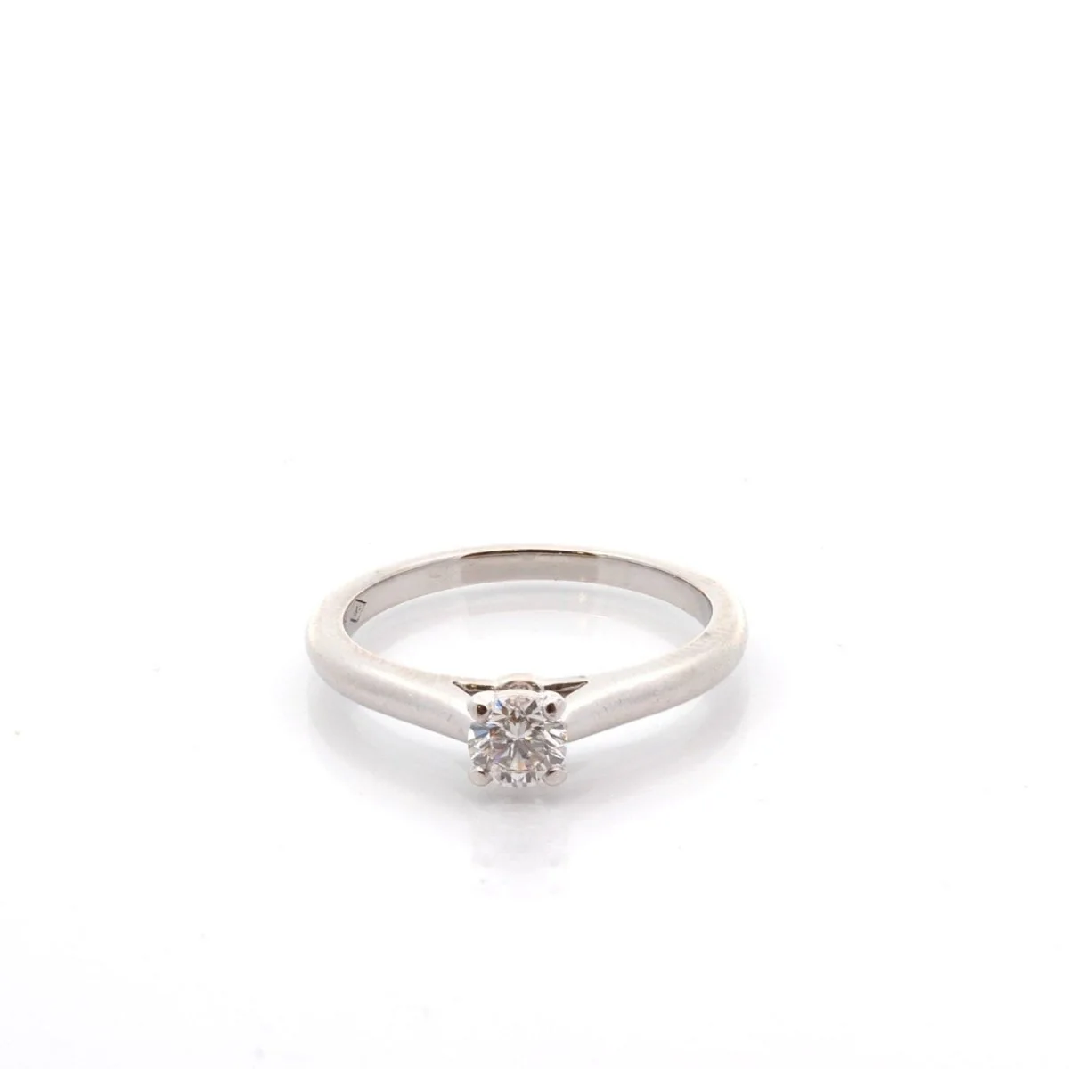 Bague Solitaire CARTIER en platine et diamant