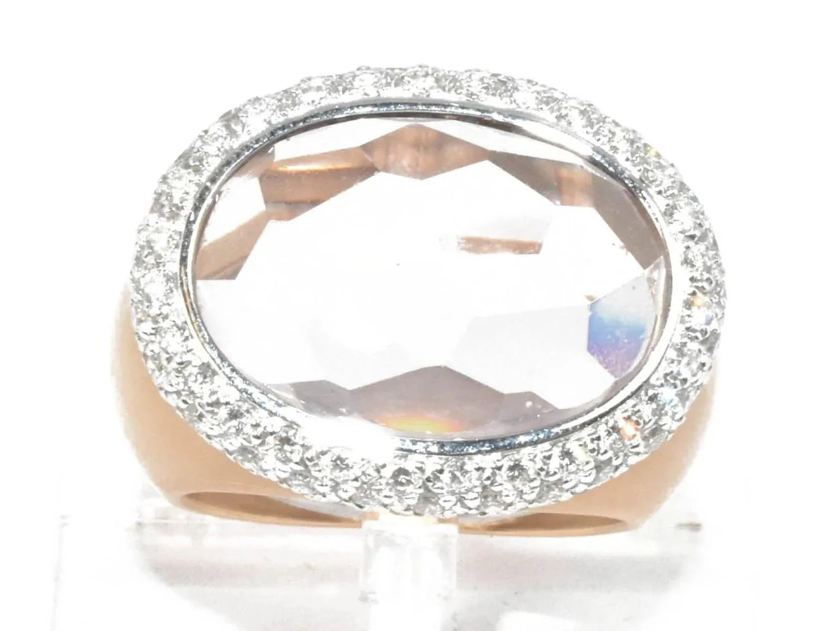 Bague signée Pomellato or rose ornée d'une morganite facettée