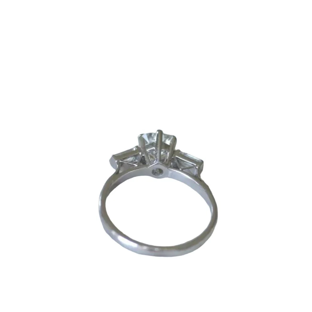 Bague Solitaire en platine et diamants - Image 6