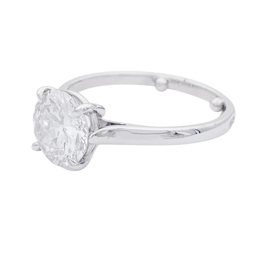 Bague solitaire en or blanc, platine et diamant - Image 4