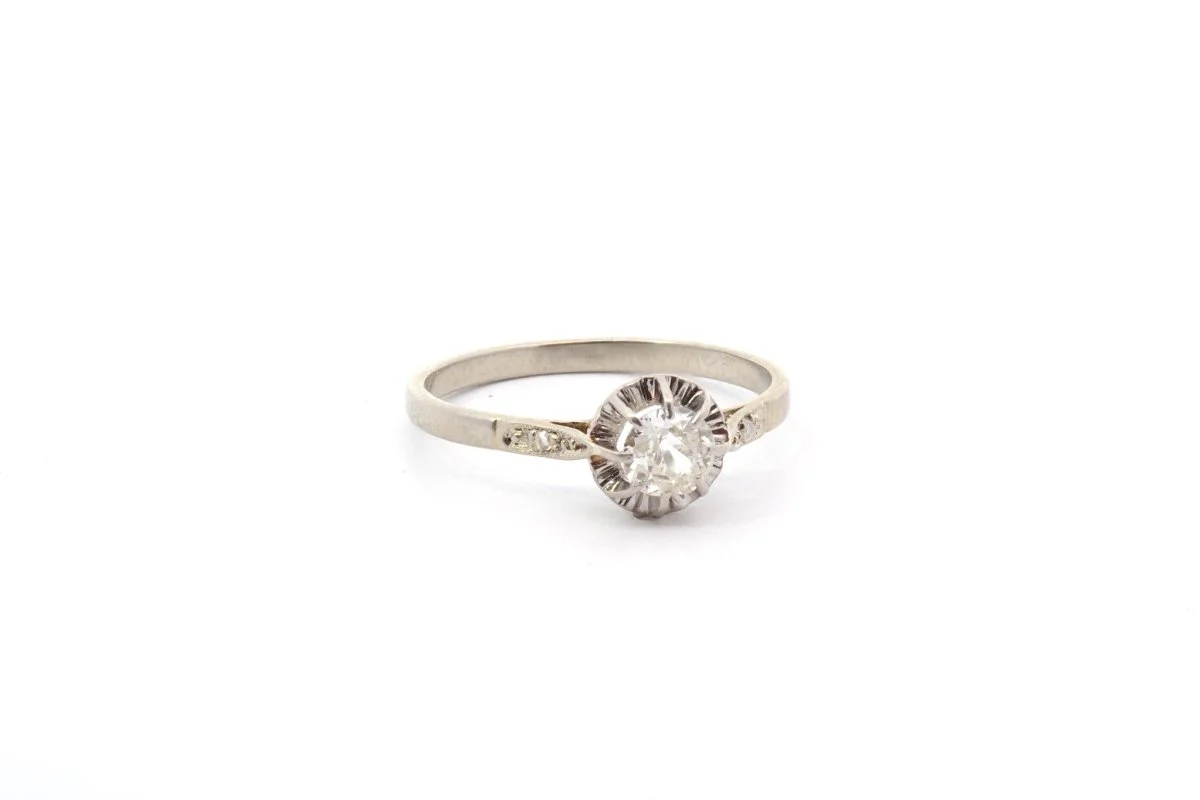 Bague solitaire diamant en or blanc 18k - Image 4