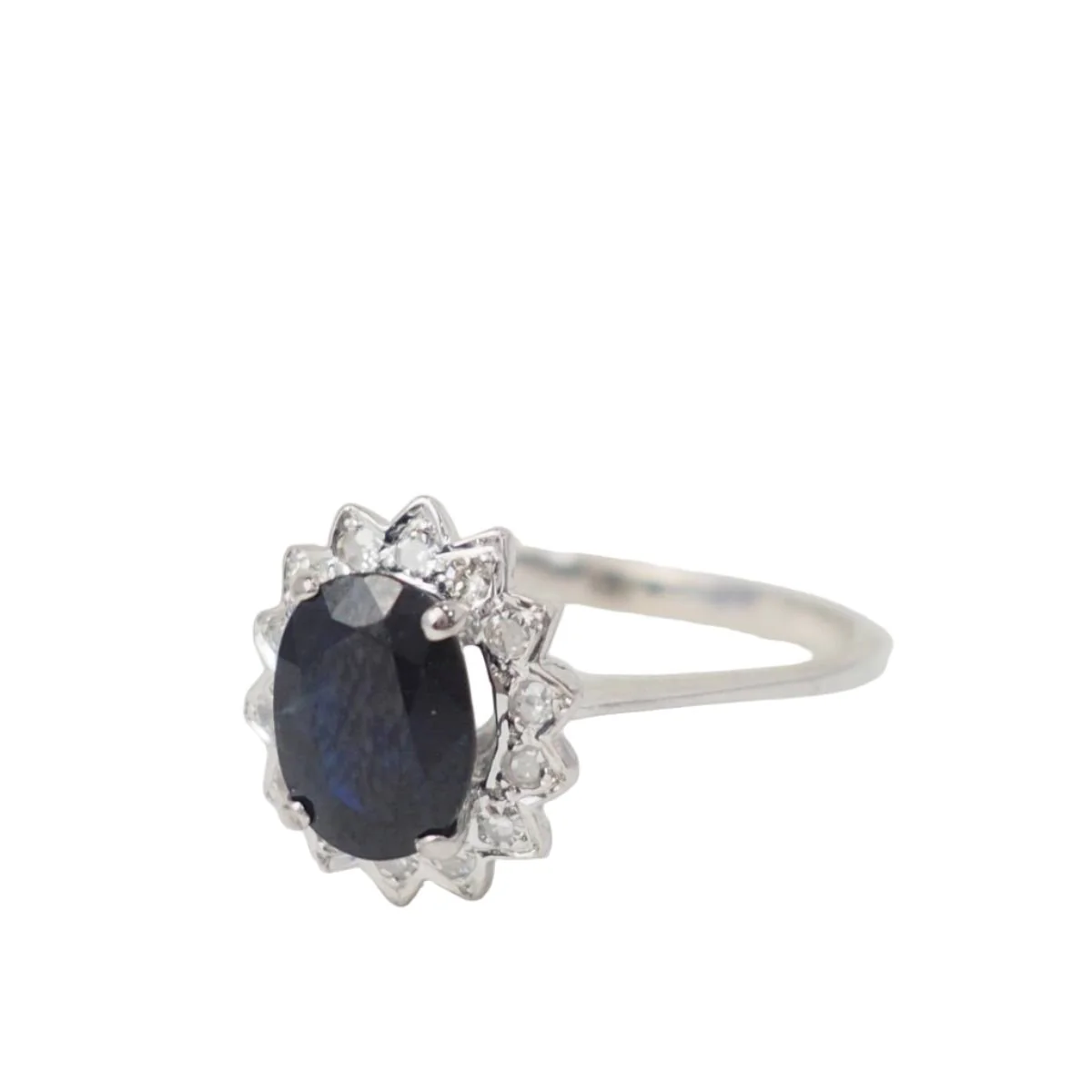 Bague marguerite en or blanc, diamants et saphir ovale - Image 7