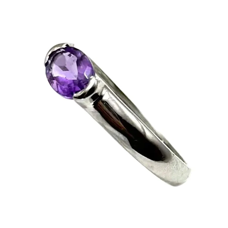 Bague Solitaire en or blanc et améthyste - Image 9