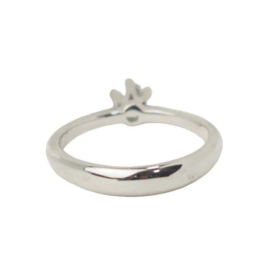 Bague Solitaire en or blanc et diamant - Image 4
