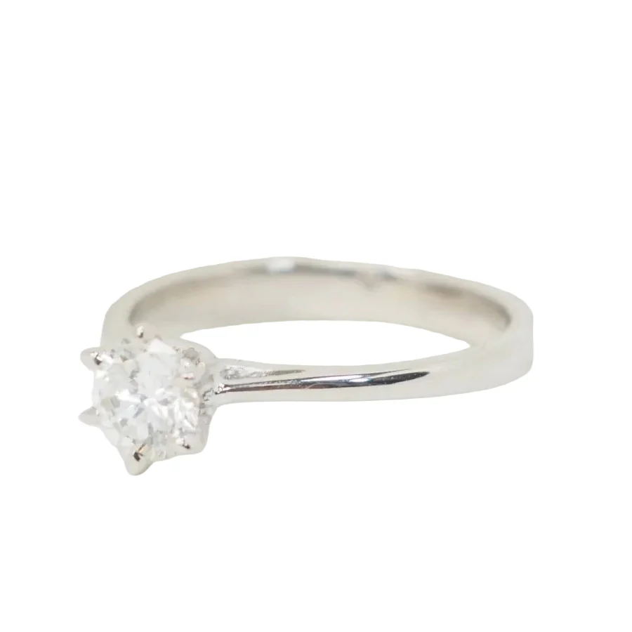 Bague Solitaire en or blanc et diamant - Image 3