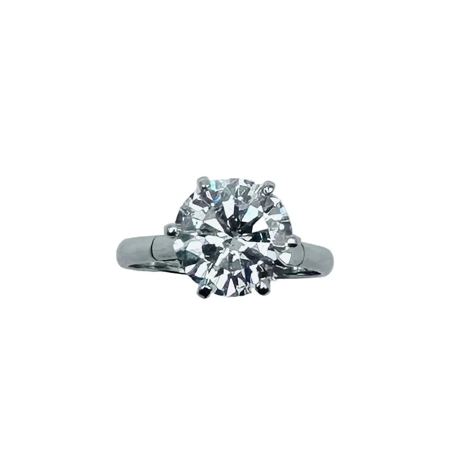 Bague Solitaire en or blanc et diamant